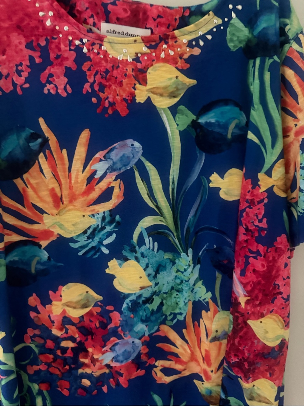 Alfred Dunner Royal Blue Tropical Fish  Reef Embellished Top Size 1X - Picture 7 of 12